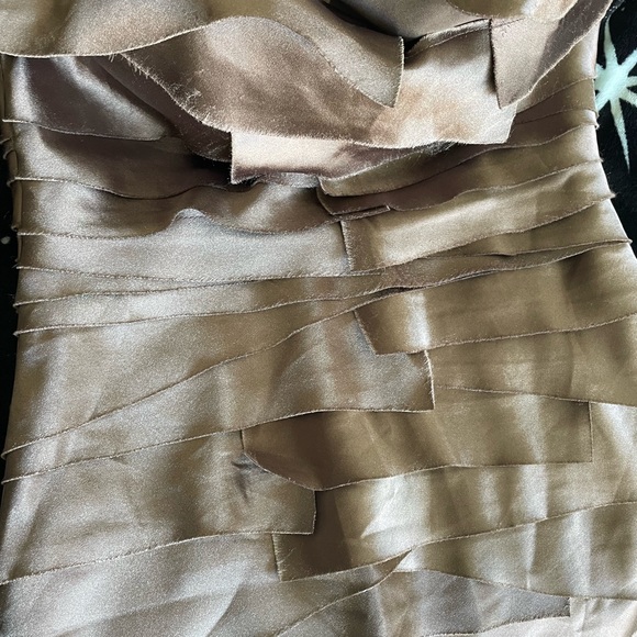 bebe, strapless mini dress, size small, Bronze color - Picture 4 of 7